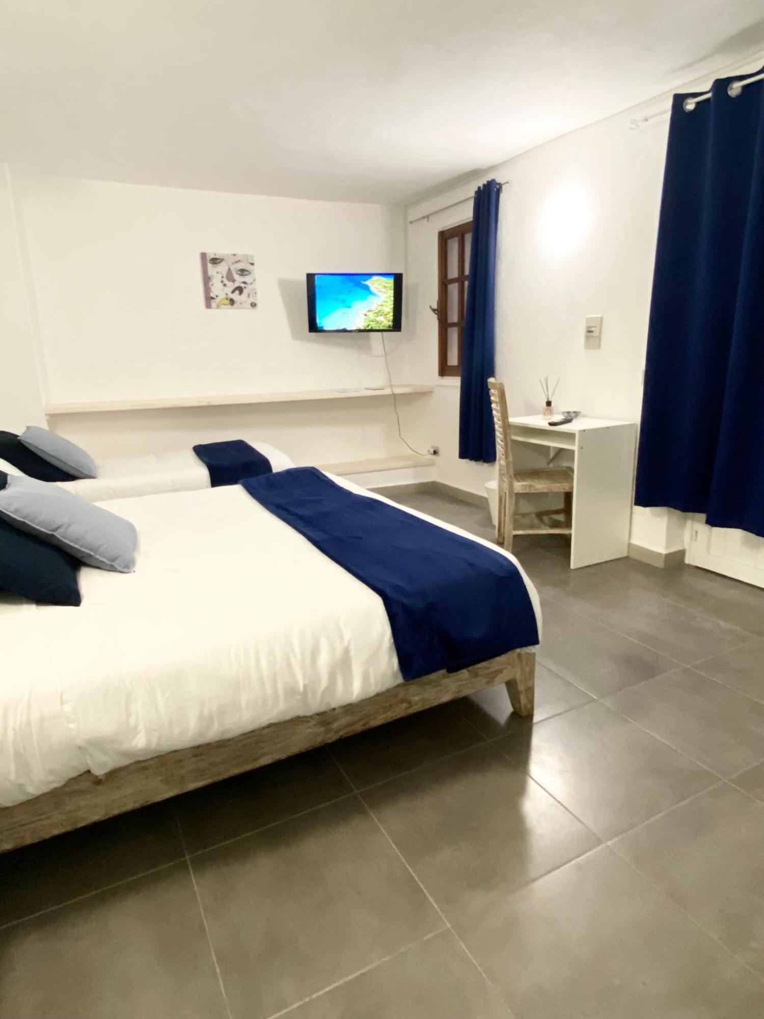 Cala Reale Marinella Guest house *